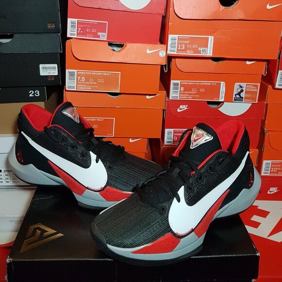 NIKE AIR ZOOM FREAK II "BRED" MEN'S US SIZE 9 BRAND NEW IN BOX - Picture 1 of 10